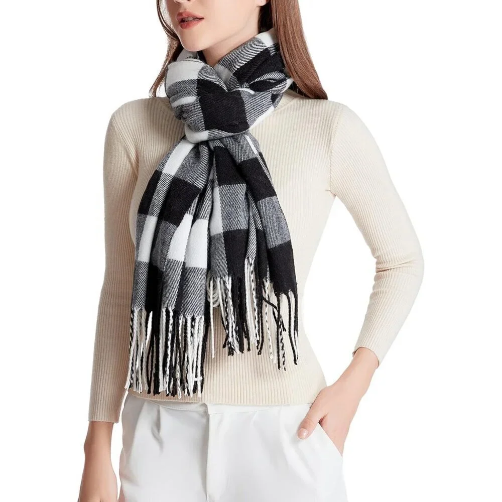 Women's Small Plaid Black Fashion Long Shawl Big Grid Winter Warm Lattice Scarf